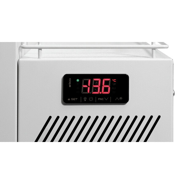 IJsvitrine | 3x5L-F | 15L, 3x1/3 GN | Statische Koeling | -15/-18°C | 184W, 230V | Energieklasse A