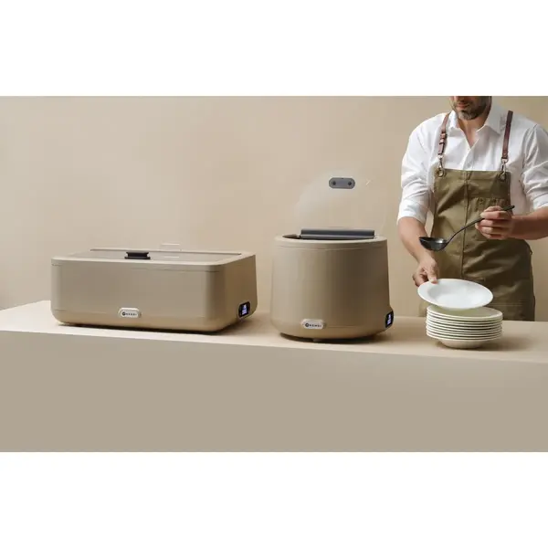 Chafing Dish | UNIQ (Design by Bronwasser) | Elektrisch | 35°C/85°C | 0.7kW (230V) | 1/1 GN | 607x402x245(h)mm
