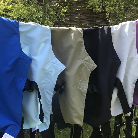 Integra Integra Solar - Jet Black maat 1