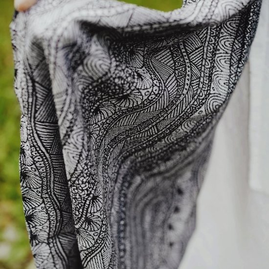 Little Frog  Little Frog draagdoek - Carbon Harmony