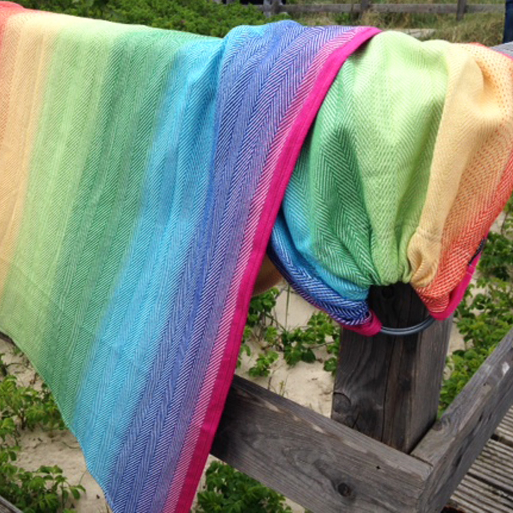 Ringsling gathered shoulder
