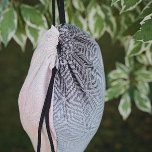 Draagtasje Little Frog - Linen Foggy Cube