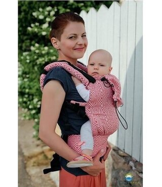 Little Frog Babycarrier  -  Red Cube