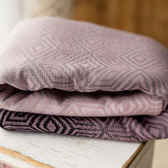 Little Frog  Little Frog draagdoek - Roselily Cube