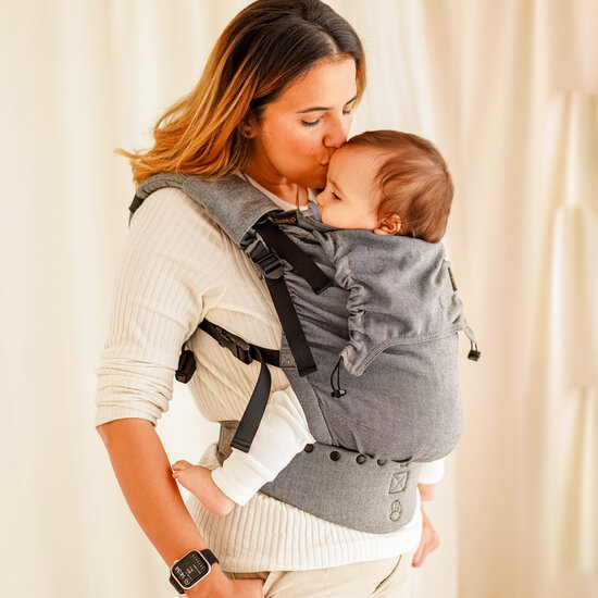 Neko Neko Medium - Bold