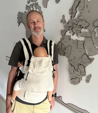 Little Frog Prime Carrier  V3 - Oat Linen Miles