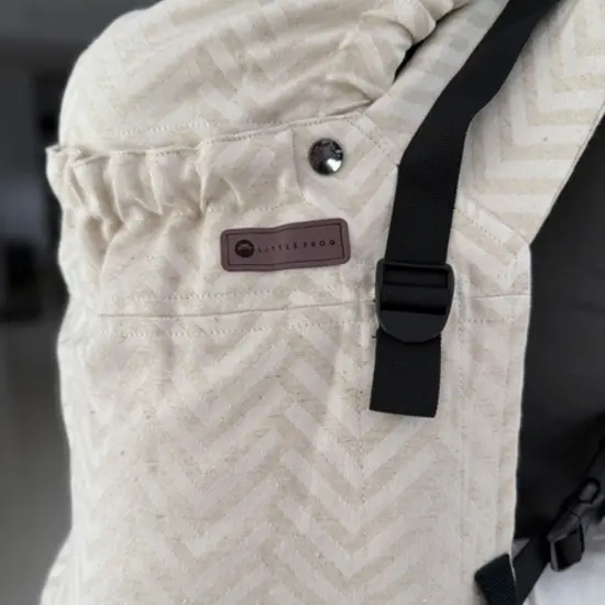 Little Frog  Little Frog Prime Carrier  V3 - Oat Linen Miles