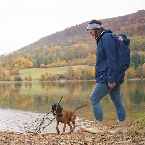 Mamalila Mamalila Cosy Allrounder Babywearing Jacket - Navy