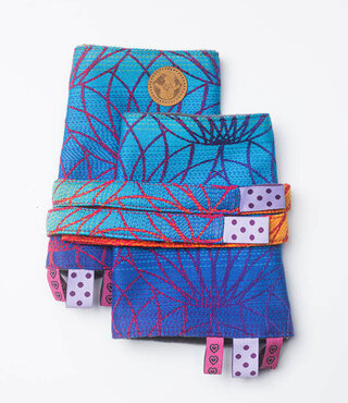 LennyLamb Droolpads - Rainbow Lotus