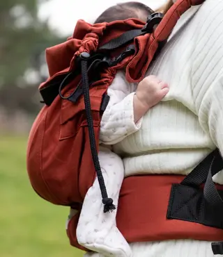 Huggy Softy Babycarrier - Cocoa