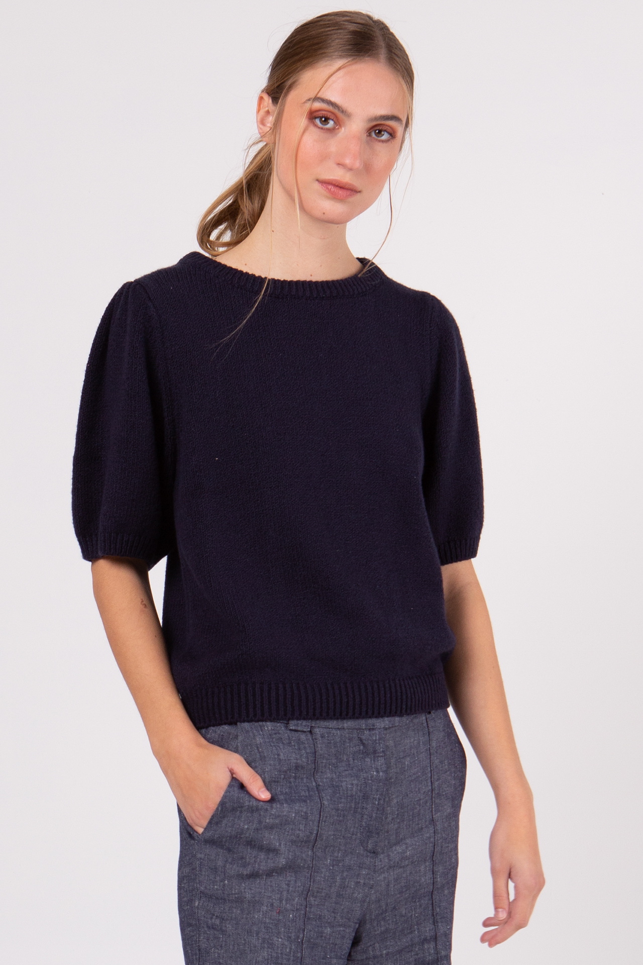 Nathalie Vleeschouwer Sevilla navy puff 