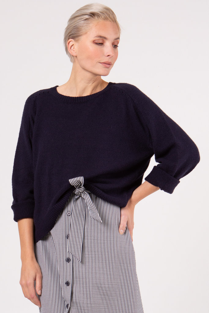 Nathalie Vleeschouwer Siracusa navy knit sweater