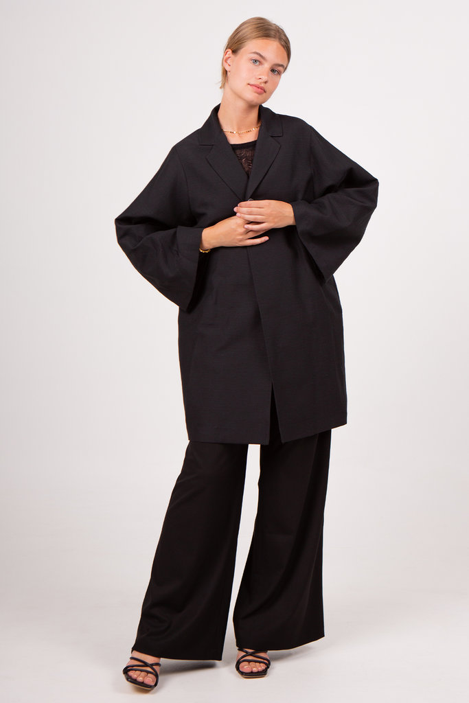 Nathalie Vleeschouwer women Bamba coat in intense black