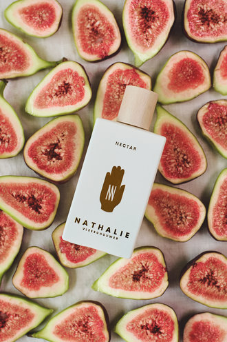 Nathalie Vleeschouwer launches new fragrance mist & scented candle from home fragrance NECTAR
