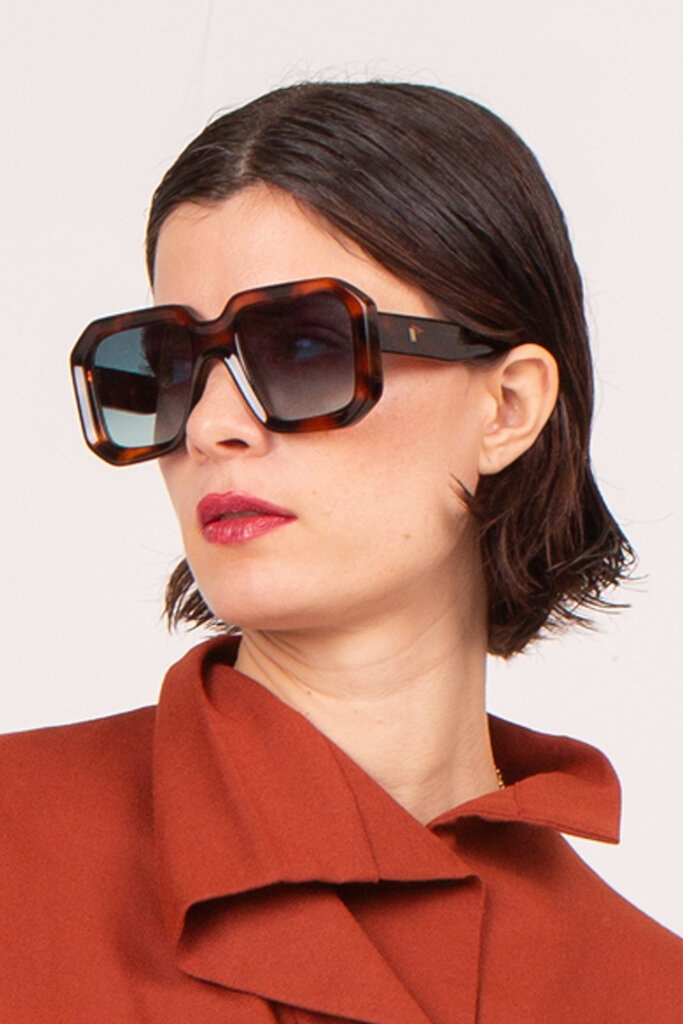 Nathalie Vleeschouwer women Onassis tortoise sunglasses