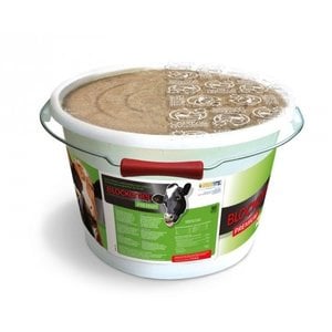 Blockemel Mineralenemmer premium / rundvee 25kg. Blockemel Mineralenemmer premium / rundvee 25kg.