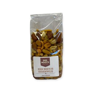Des Noots Pikante Nootjes - Een Beetje Eigenwijs Des Noots Pikante Nootjes - Een Beetje Eigenwijs