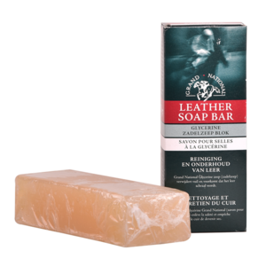Grand National Glycerine Zadelzeep 250 gram Grand National Glycerine Zadelzeep 250 gram