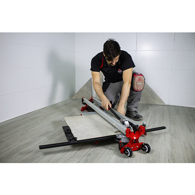 Rubi TZ-1300 met 130 cm snijlengte en 1500 kg breekkracht