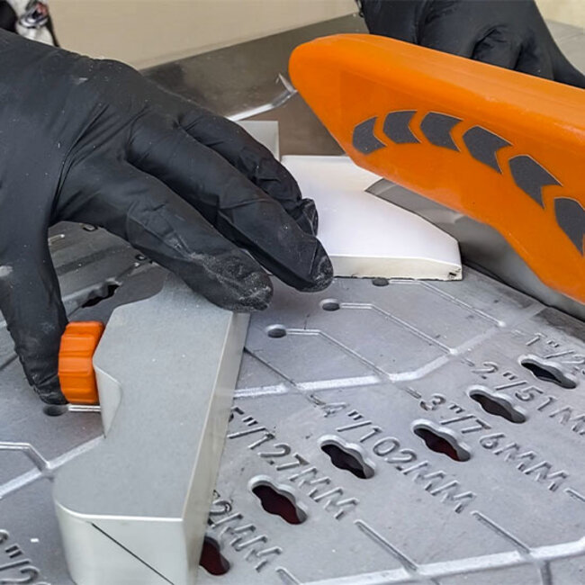 IQ Power Tools 228 Cyclone Tegelzaagmachine