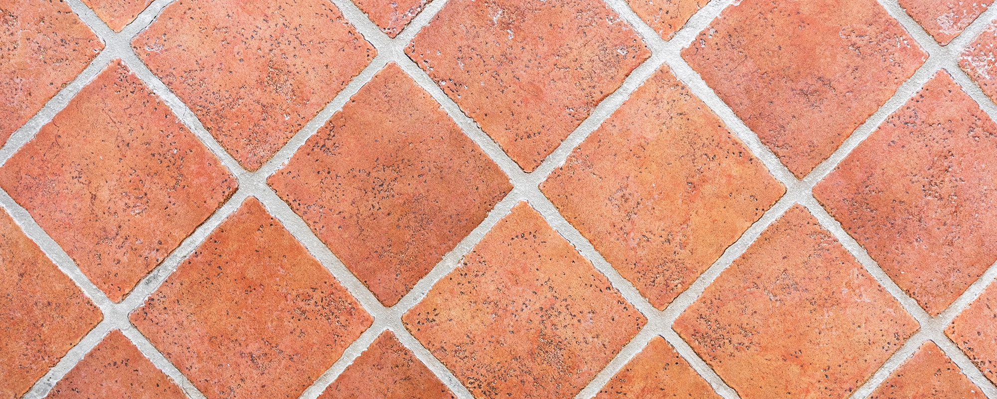 Terracotta vloer reinigen, onderhouden en impregneren