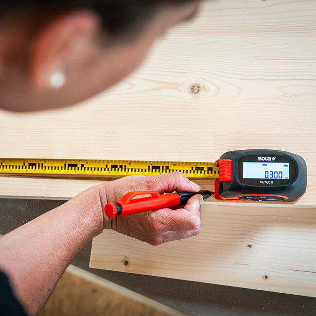 Sola Metec Digitale Rolmaat 5/20 Meter