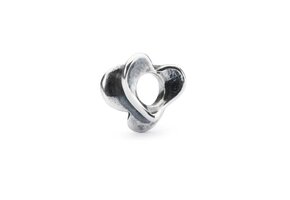 TAGBE-100178 Ontluikende Liefde