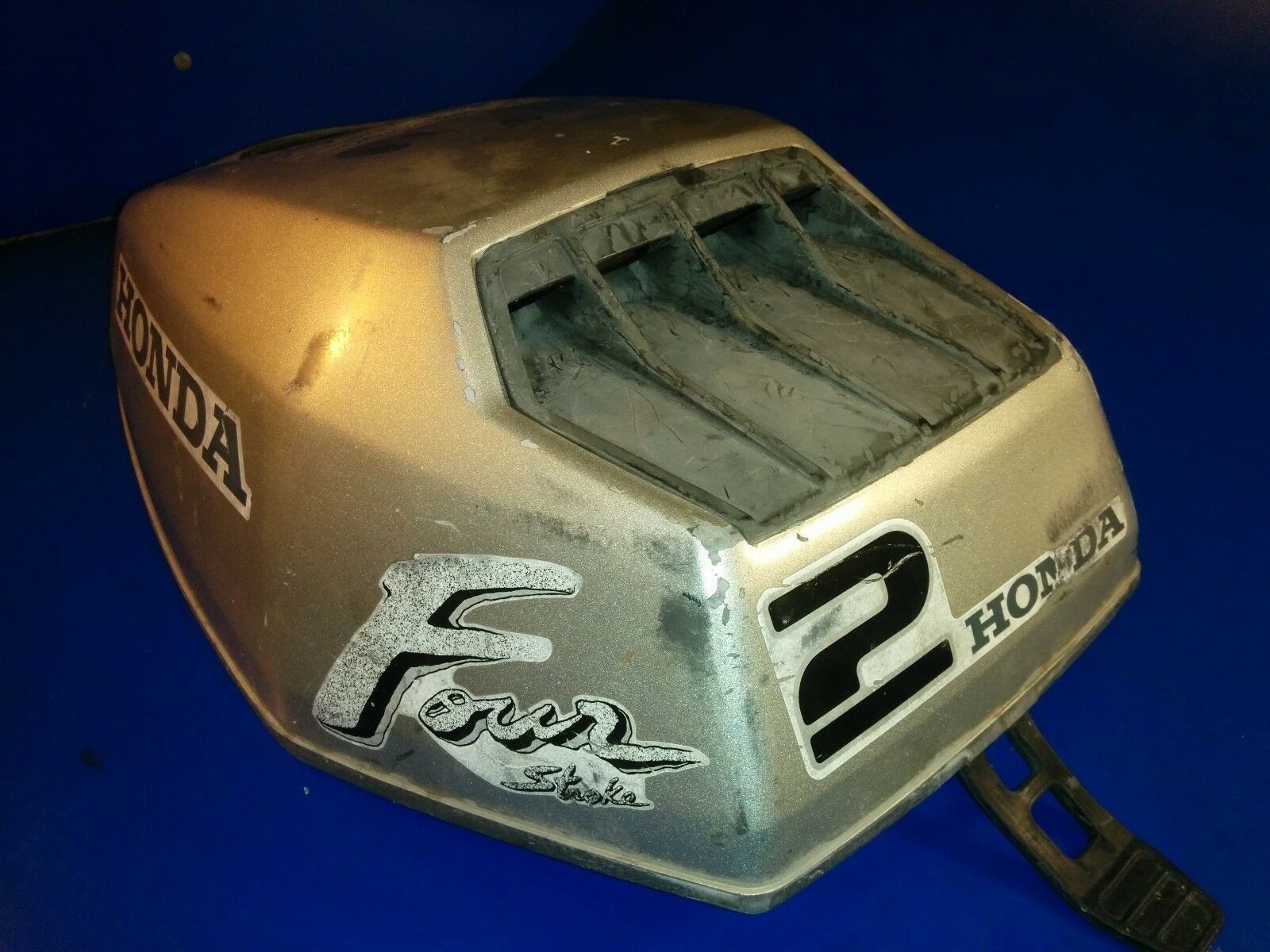 Honda 2HP 4Stroke Engine Cover (63101ZV0840ZA) Allesmarine.de