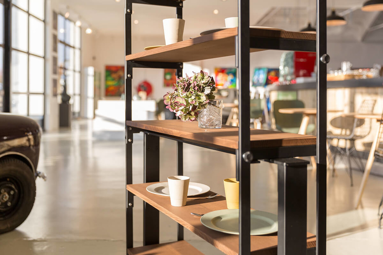 Spinwood Wandschrank