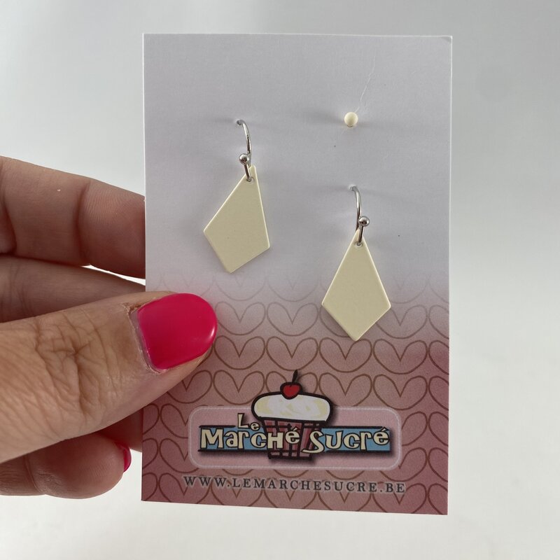 le marché sucré Le marché sucré (s): oorbellen - zilver en ecru - 3 stuks