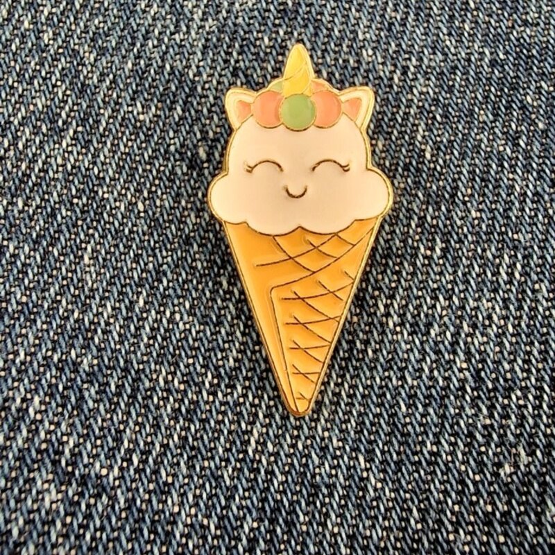 le marché sucré Le marché sucré:  Pin -  eenhoorn hoorntje