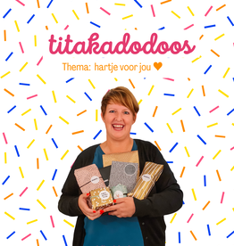 Pre-order: titaKADOdoos - thema: hartje voor jou