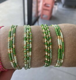 Biba Biba: armband pareltjes op elastiek groen
