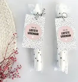 Liefs van Cindy Liefs van Cindy: hartjes kaars met kaartje vriendin