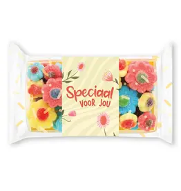 Veel liefs Veel liefs: snoepjes - speciaal voor jou - bloemen