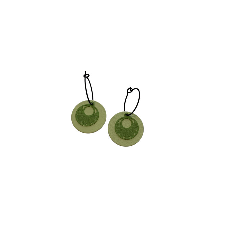 le marché sucré Le marché sucré: oorbellen - creool lichtgroen + cirkel blaadjes groen