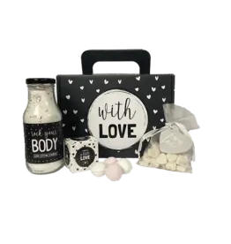Soap & Gifts BV Soap & gifts: Geschenkdoos zeep met tekst: With love