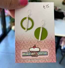 le marché sucré Le marché sucré: oorbellen asymmetrisch - zilver en groen