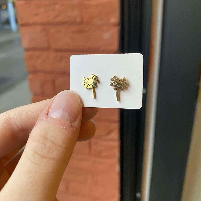 le marché sucré Le marché sucré: oorbellen - blaasbloem goud