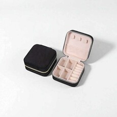 geen merk Fluwelen juwelendoosje - zwart