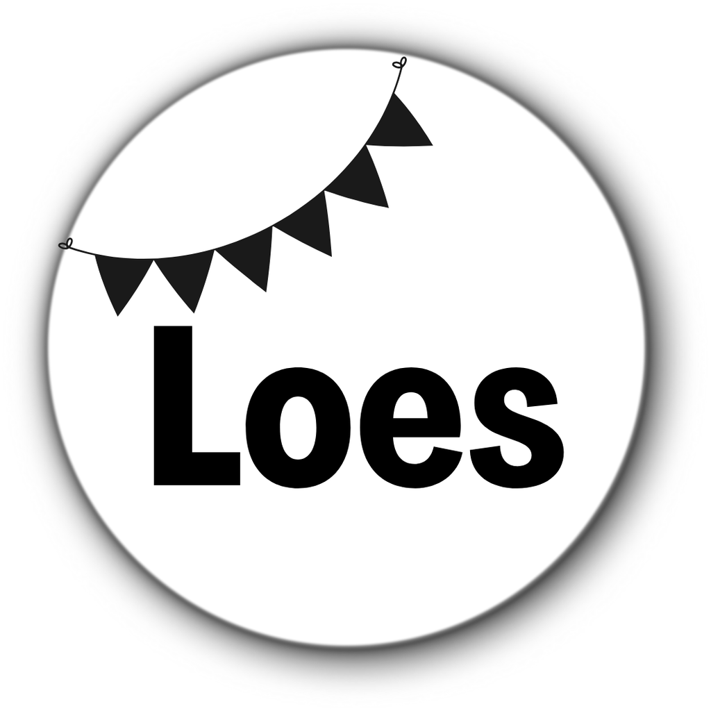 5 ronde naamstickers - Naam + vlaggetjes