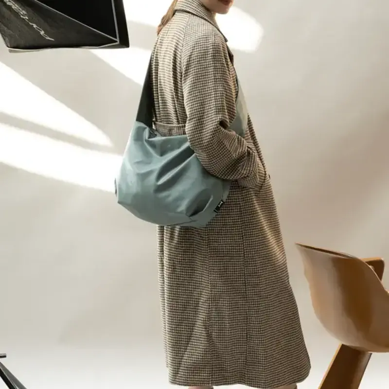 Tinne + Mia Tinne + Mia | Lot bold cross body | chinois green