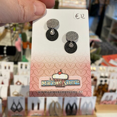 le marché sucré Le marché sucré: oorbellen stekers  - zilver + zwart