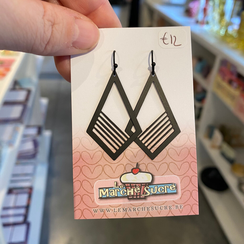 le marché sucré Le marché sucré: oorbellen hangers - zwart