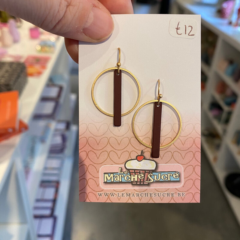 le marché sucré Le marché sucré: oorbellen hangers - goud + aubergine