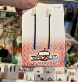 le marché sucré Le marché sucré: oorbellen stekers - ecru + blauw