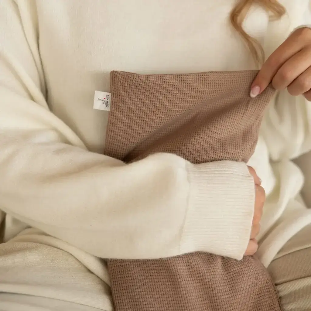 Janneke's warmtesjaal: fijne wafelstof taupe