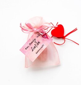 Sidedish Sidedish: Steentje vol liefde