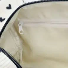 Winkeltje van Anne Winkeltje van Anne: Toilettas | Hartjes | Ribstof | Medium