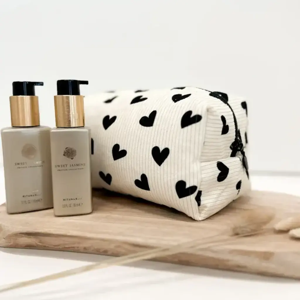 Winkeltje van Anne Winkeltje van Anne: Toilettas | Hartjes | Ribstof | Medium